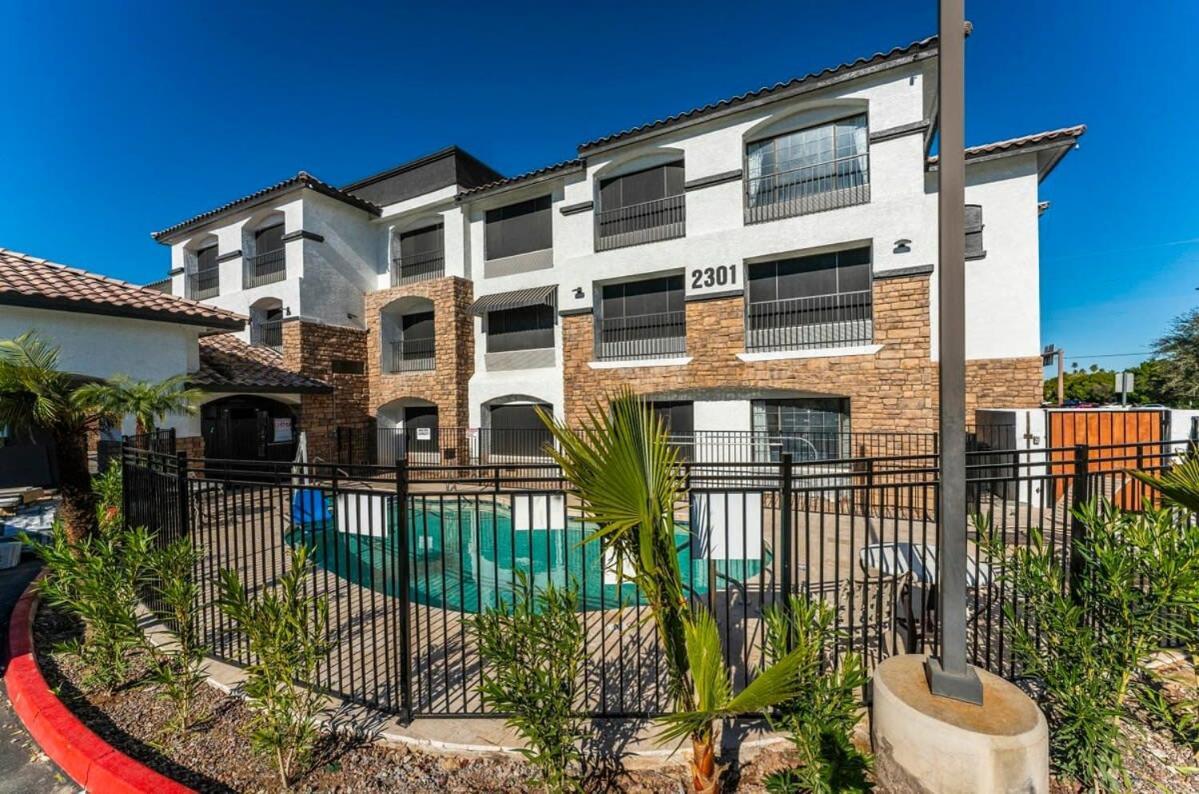 Tempe Studio Apartment 2 מראה חיצוני תמונה